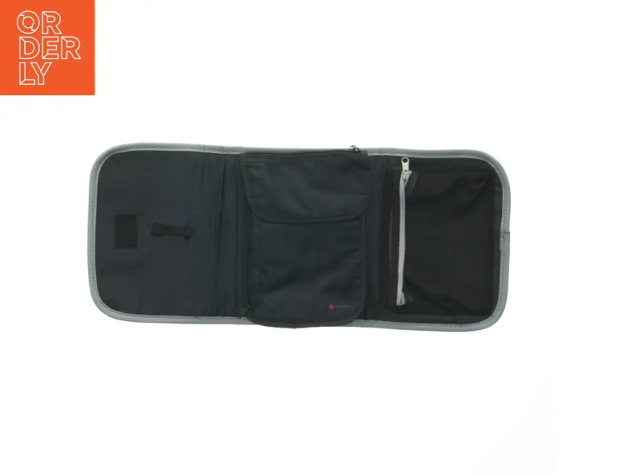 Billede 2 - Air Greenland toilettaske (str. 20x16,5 cm)