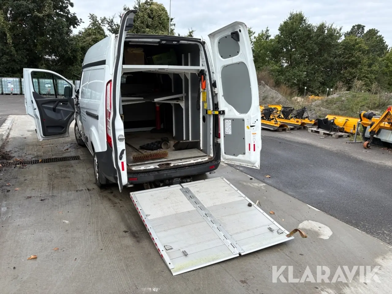 Billede 2 - Varevogn Ford Transit Custom 2.2 TDCi 125 hk 310 L2 med lift