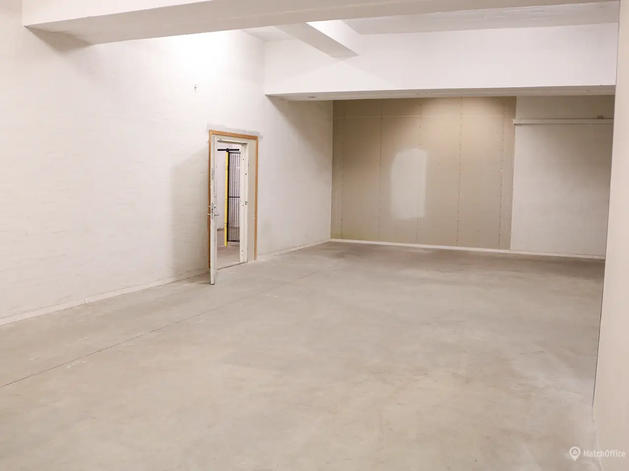 Billede 4 - 181 m² opvarmet og veldisponeret lager ved Ringgade Centret