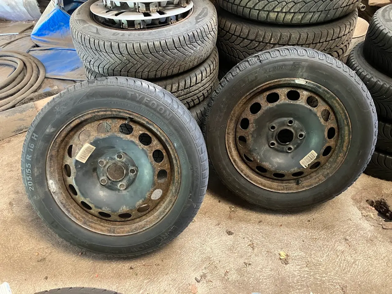 Billede 2 - Vinterdæk 205/55R16