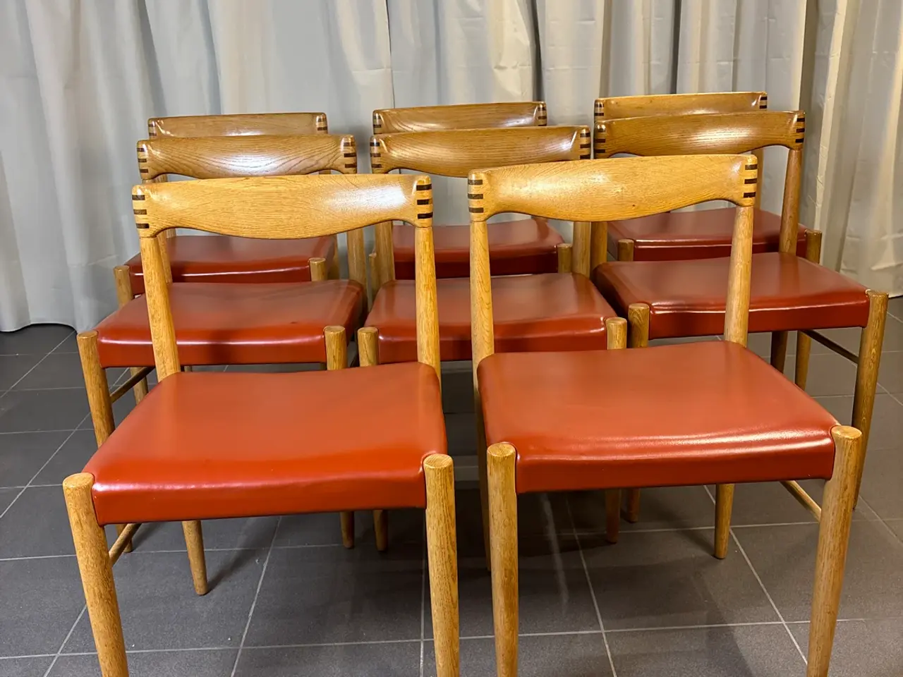 Billede 3 - H.W Klein stole, Eg og fingertappede ryglæn