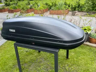 Thule tagboks 400 l