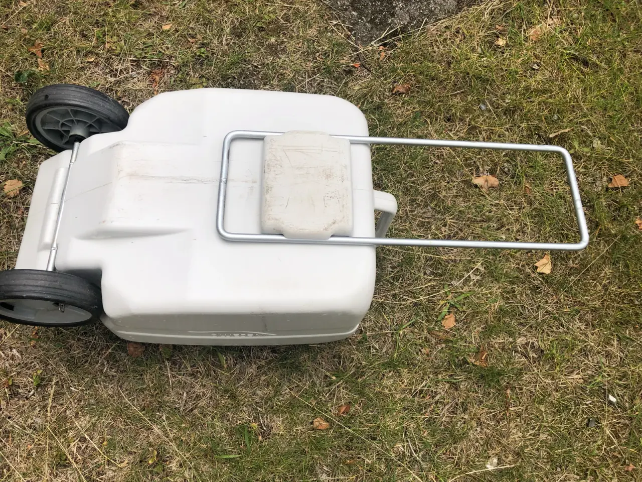 Billede 3 - Spildevands tank på hjul