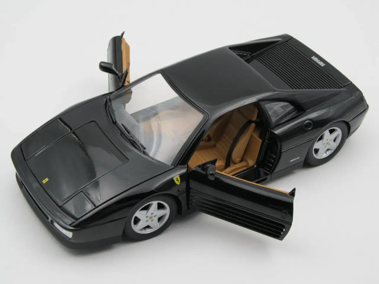 Billede 4 - 1991 Ferrari 348TB Sort - 1:18
