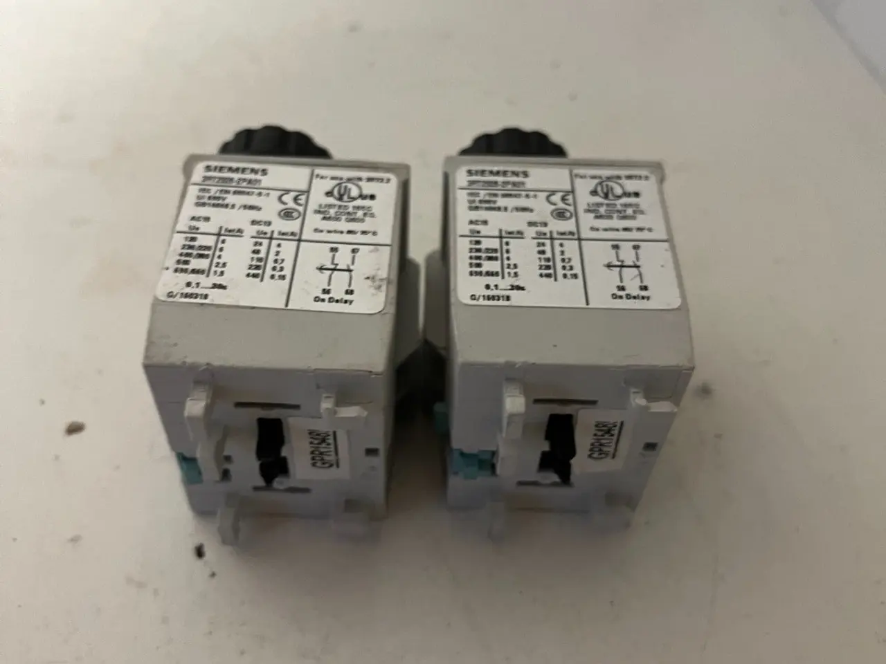 Billede 7 - parti 2x Siemens 3RT2926-2PA01 On-Delay Timer