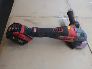 Akku. vinkelsliber MILWAUKEE M18 FHSAG125XB2