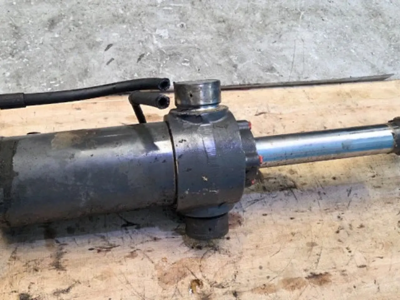 Billede 14 - New Holland LB115B Cylinder 87315529