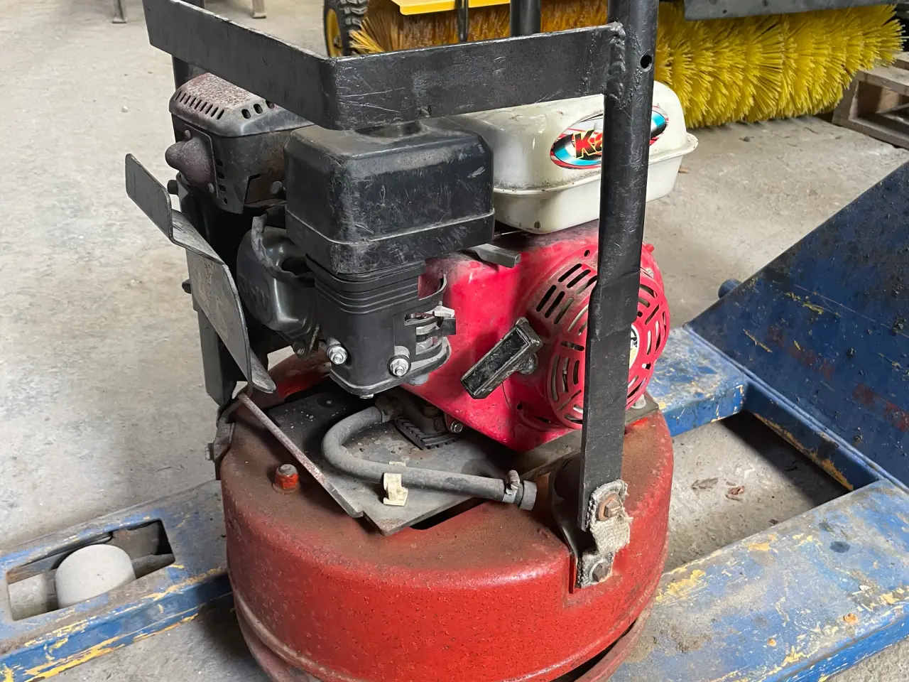 Billede 1 - Pladevibrator