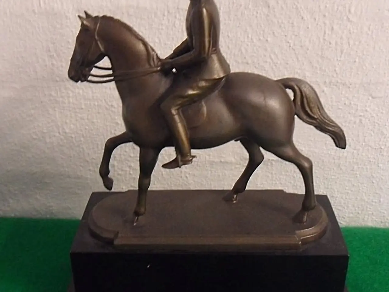 Billede 2 - Bronze statuette af Kong Christian