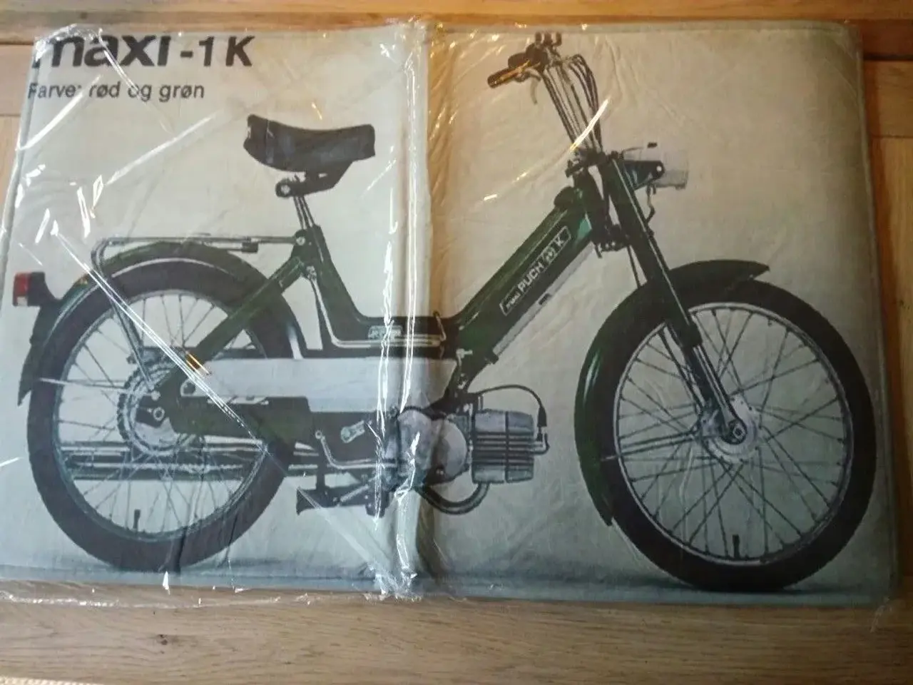 Billede 15 - Puch pung taske 200kr halsklud 200kr forklæde 300k