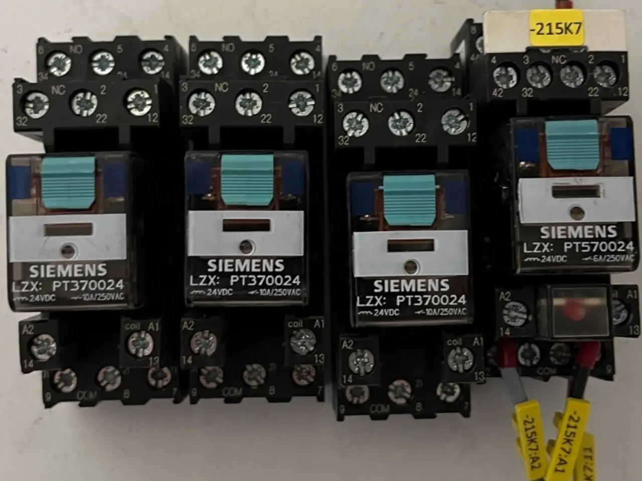 Billede 1 - parti 4x Siemens LZX PT370024 relæ 24VDC w/ Socket