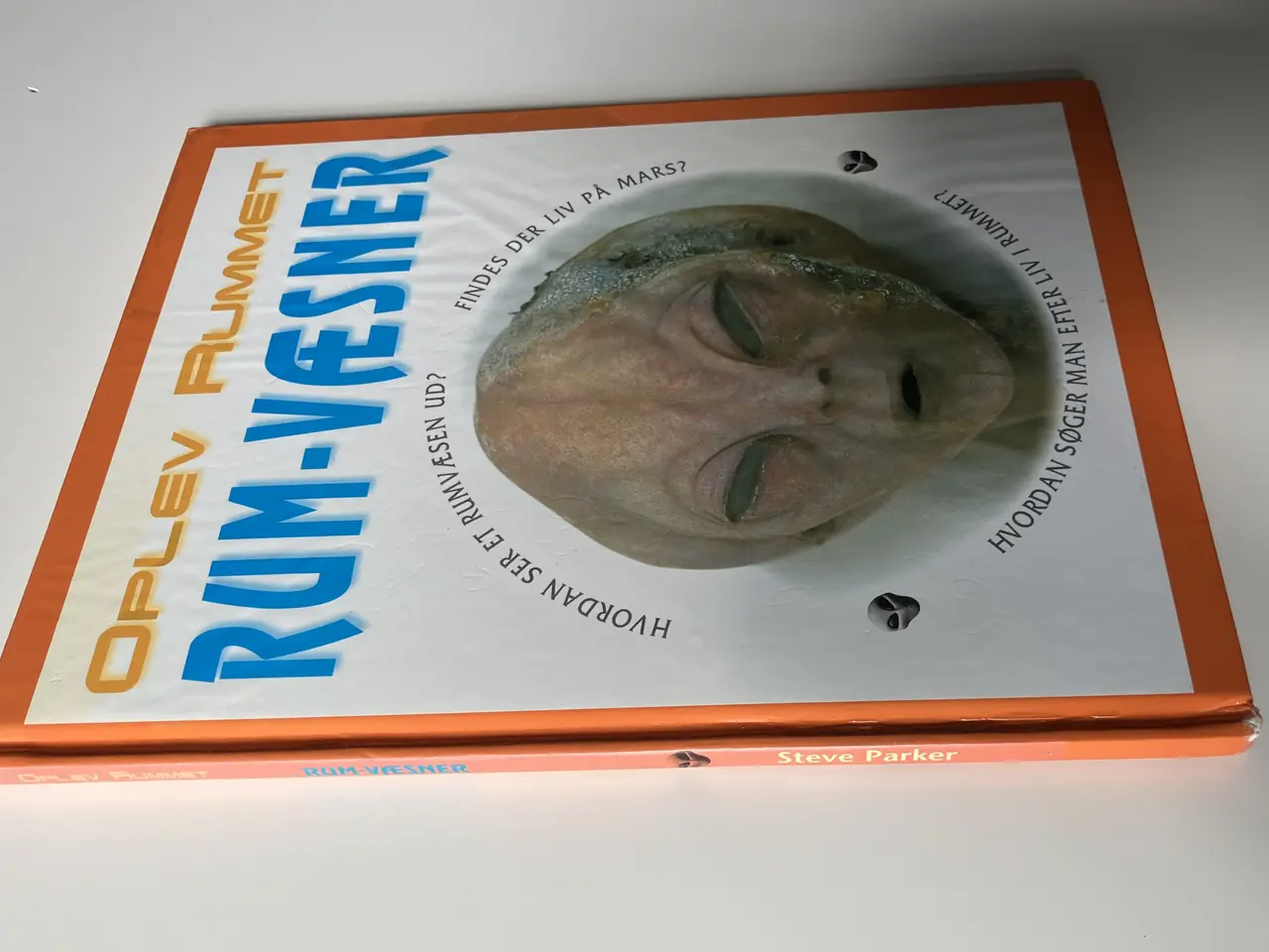 Billede 6 - Rumvæsner. Af Steve Parker