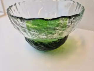 Smuk glasskål.