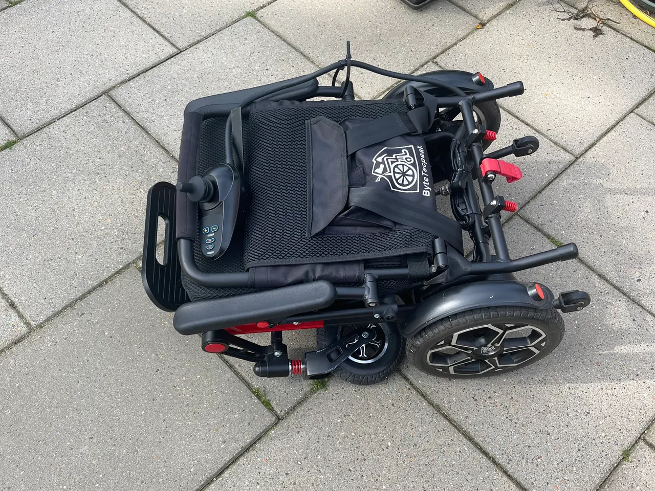 Billede 1 - Elektrisk Kørestol kun 5 måneder gammel