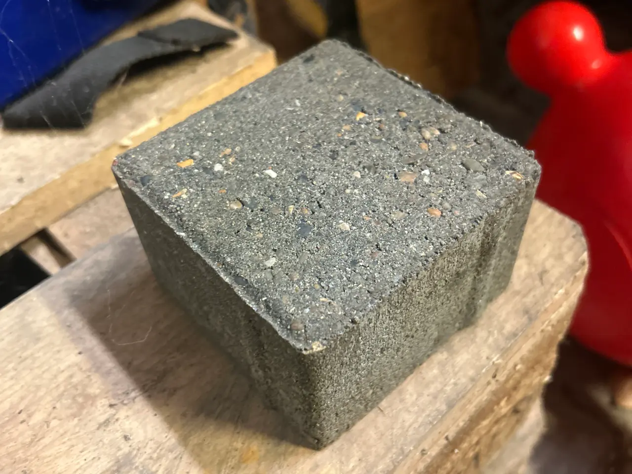 Billede 1 - KOPSTEN 10X10 CM SORT/ANTRACIT