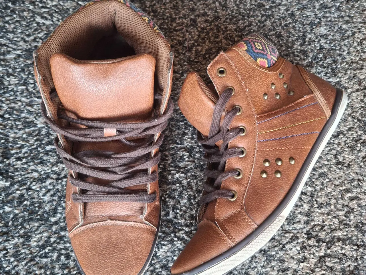 Billede 1 - Hightop Vintage Sneaks i PU-læder str.38