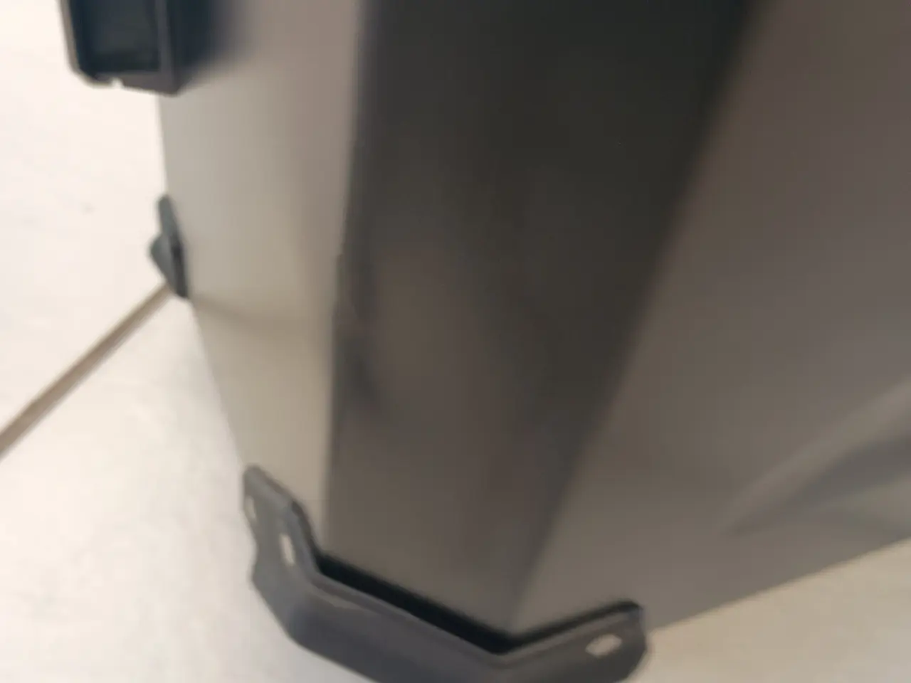 Billede 4 - Sidetaske, højre, DL650 DL800 Dl1050, sort