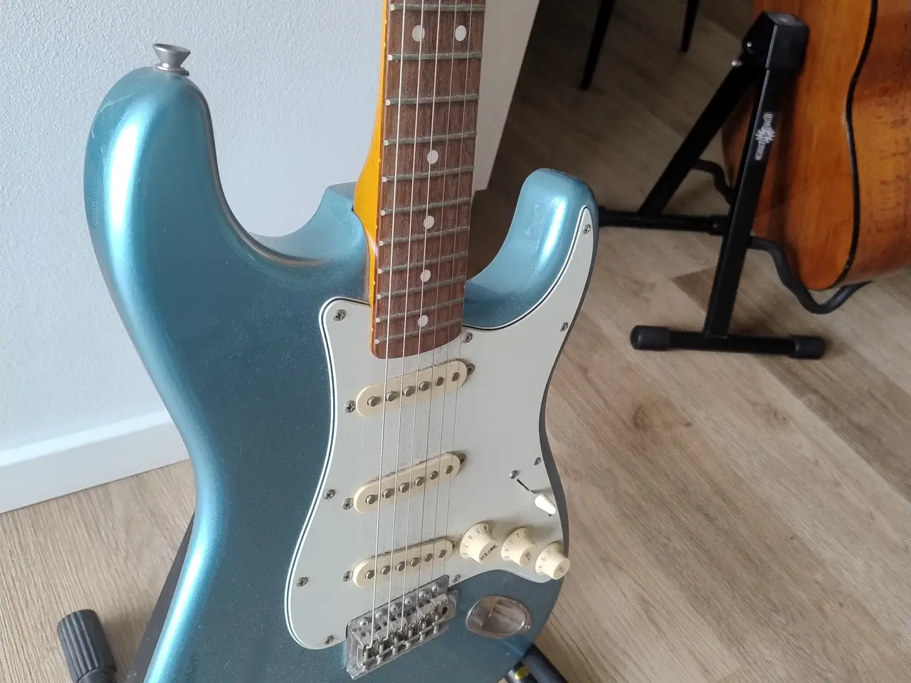 Billede 2 - Classic Vibe 60s Stratocaster, Ice Blue Metal