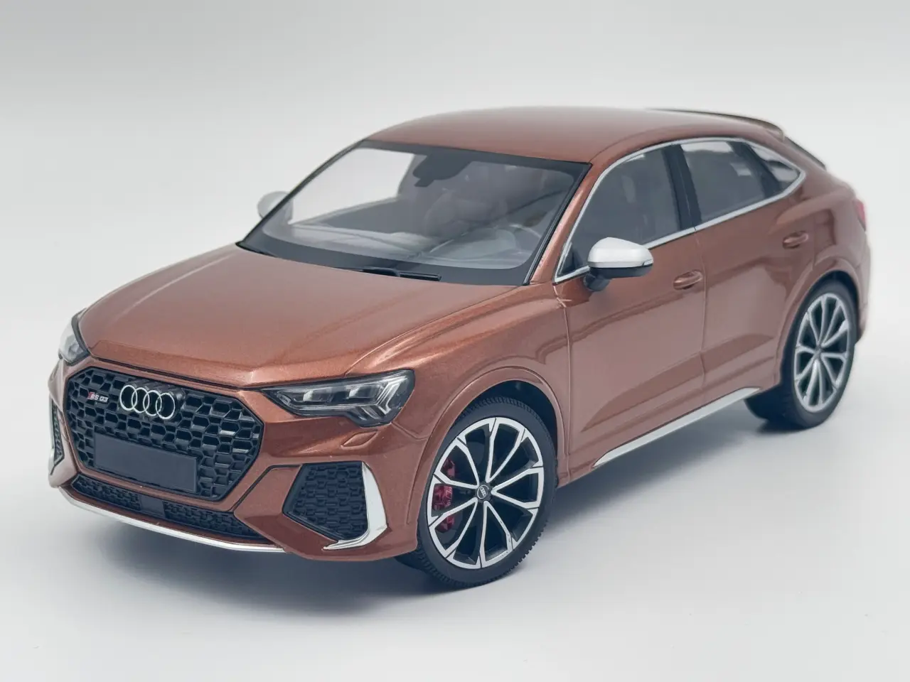Billede 3 - 2019 Audi RSQ3 Sportback 1:18