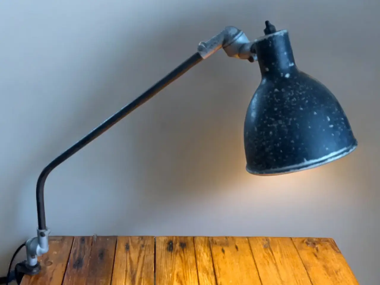 Billede 2 - Flot gammel værkstedslampe/arkitektlampe