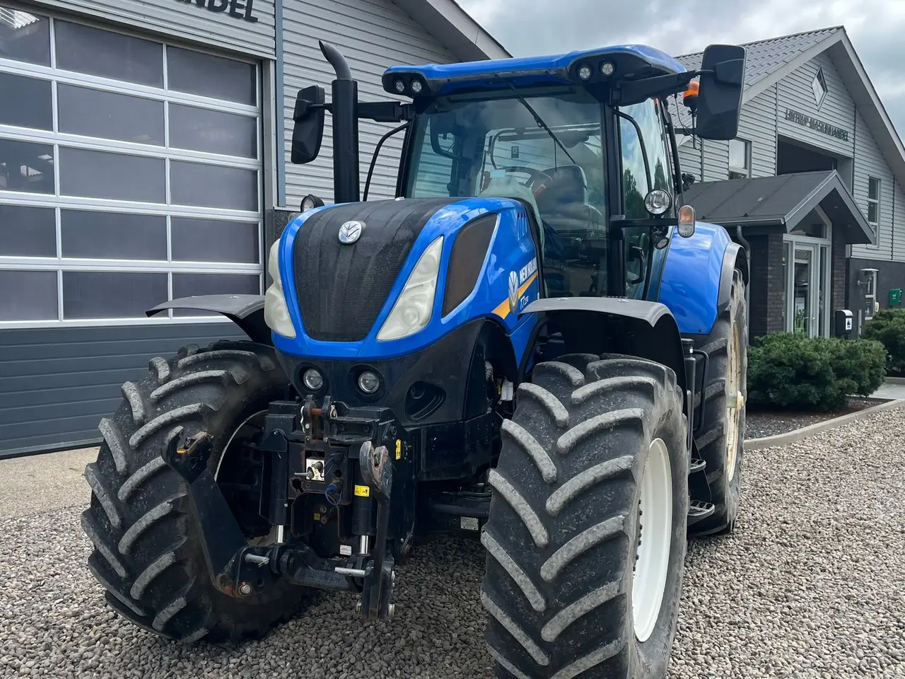 Billede 10 - New Holland T7.230 PC Med frontlift og frontPTO