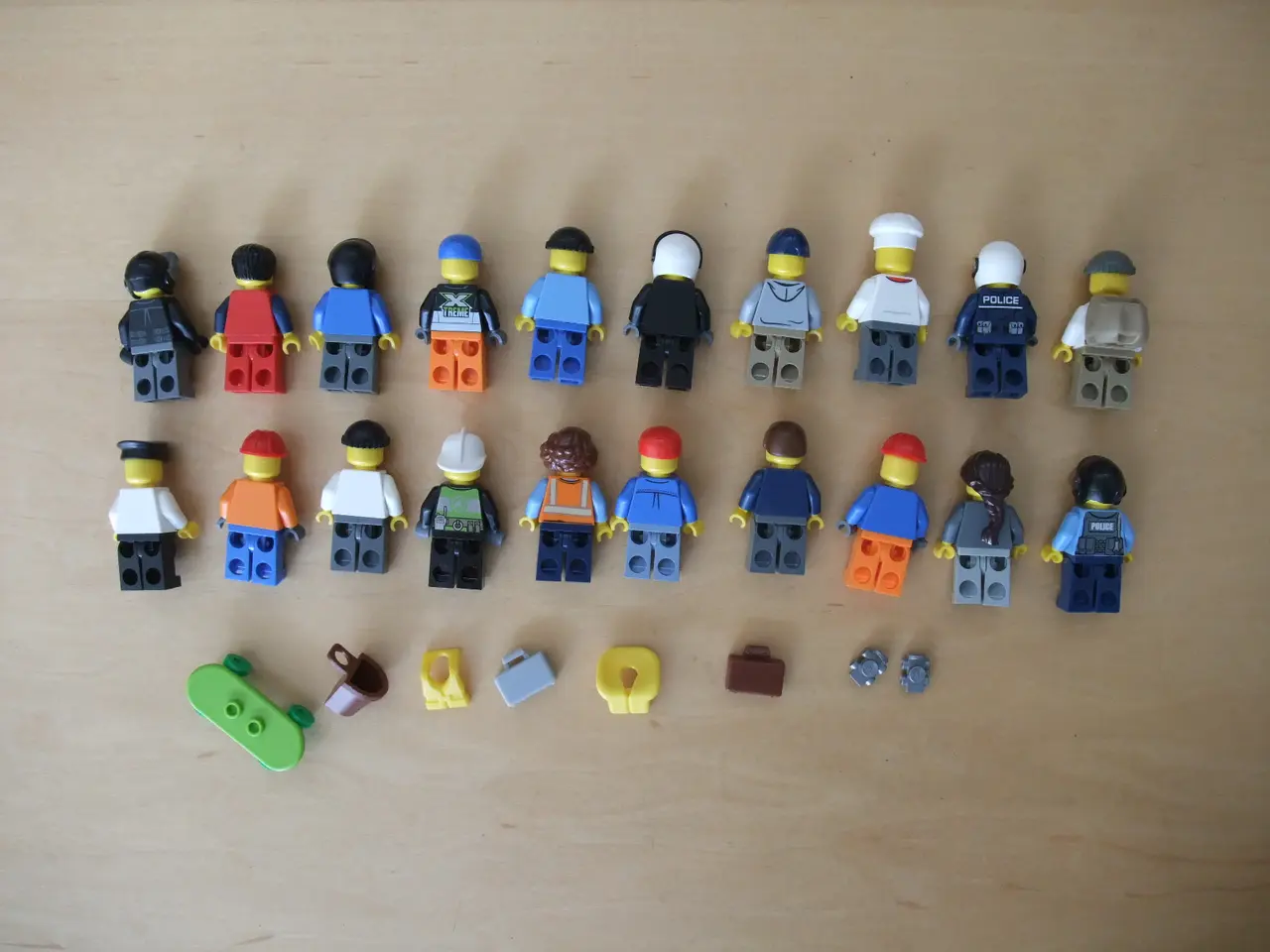 Billede 4 - Lego City Figurer+Tilbehør