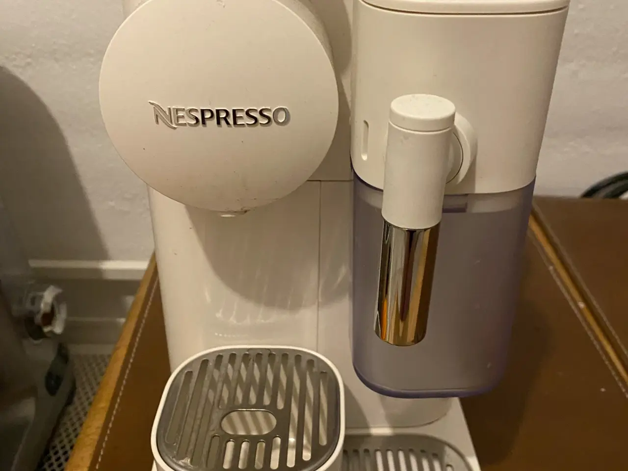 Billede 1 - Nespresso Delonghi lattissima one