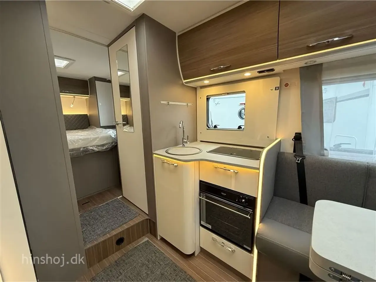 Billede 30 - 2025 - Etrusco T 7400 QBC Aut.   Drømmeautocamperen: Etrusco By Hymer – Komfort og Luksus i Én Pakke