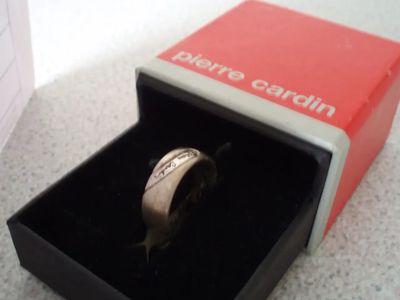Billede 1 - Pierre Cardin ring 925 Sterling sølv
