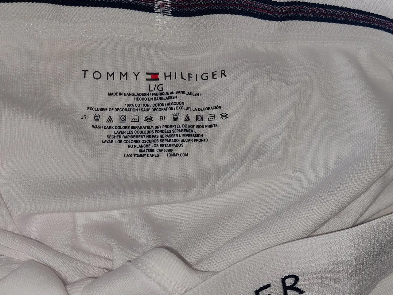 Billede 2 - Tommy Hilfiger herretrusser, hvid