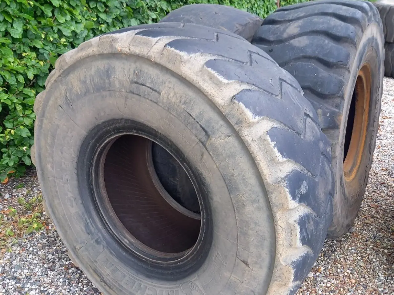 Billede 4 - Michelin Goodyear 23.5R25 dæk. 3 stk.