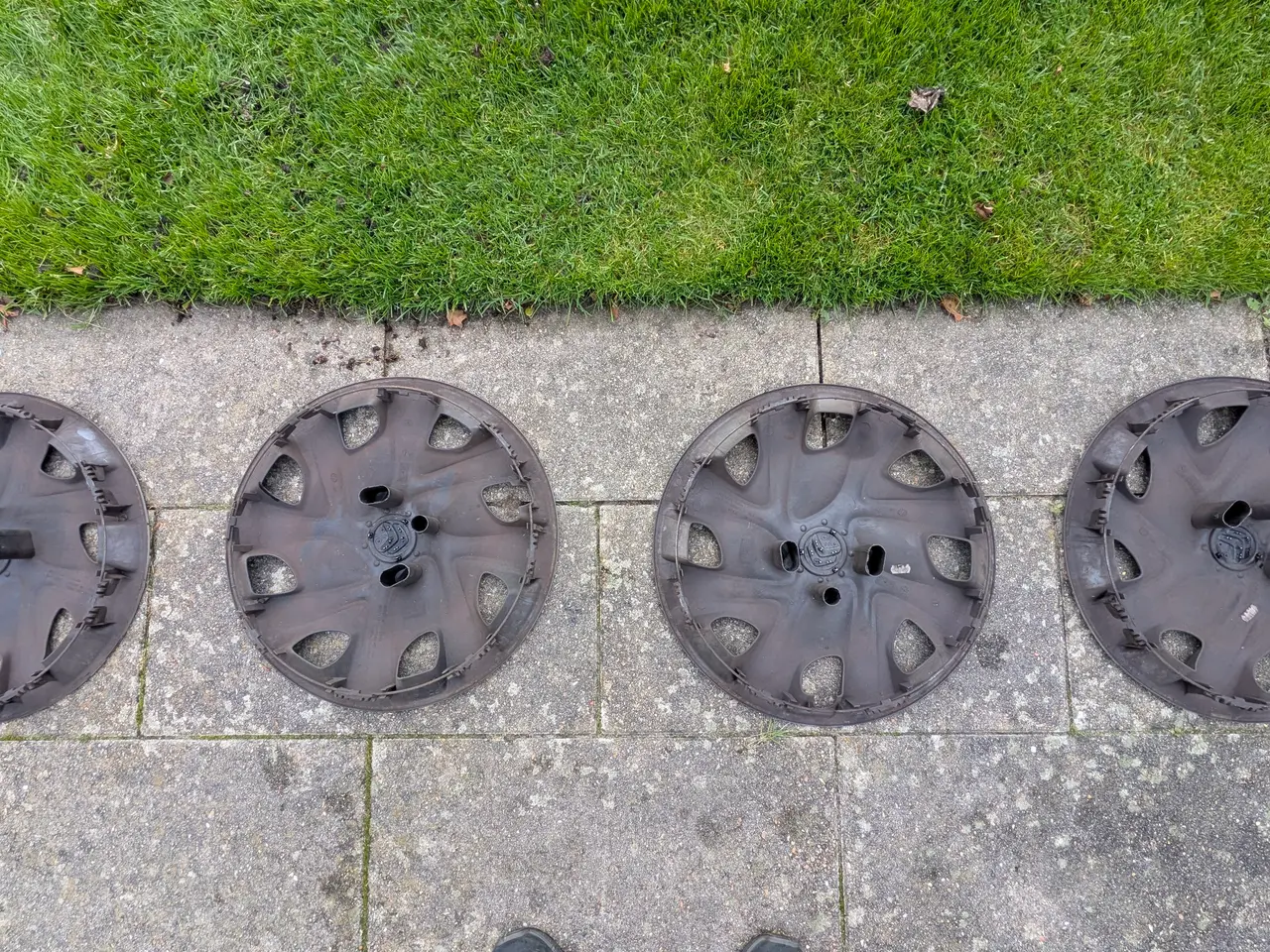 Billede 2 - 4x originale 16" Citroën hjulkapsler