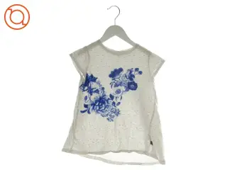 T shirt fra Molo (str. 140)