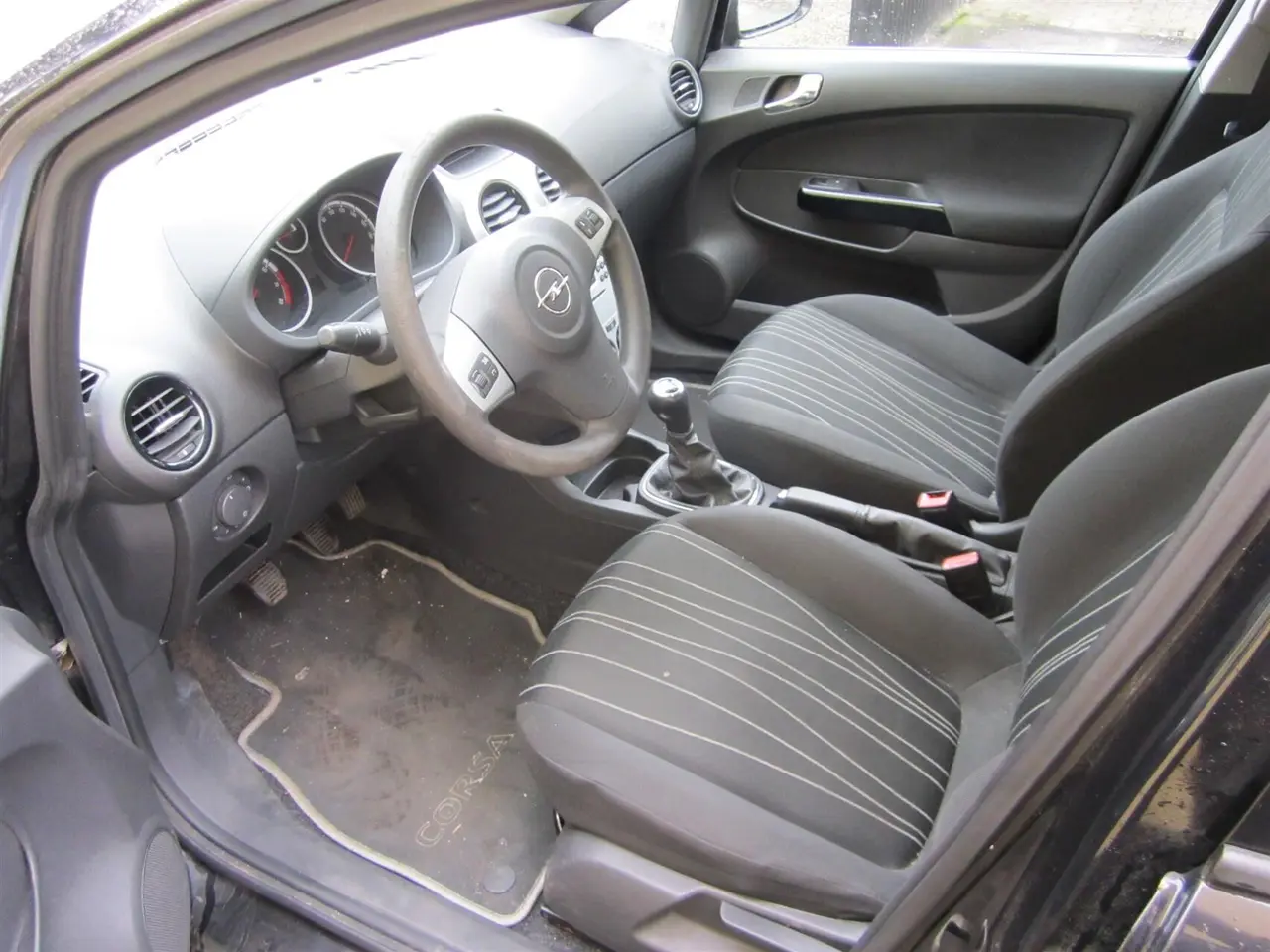 Billede 5 - Opel Corsa 1,0 Twinport Essentia 60HK 5d
