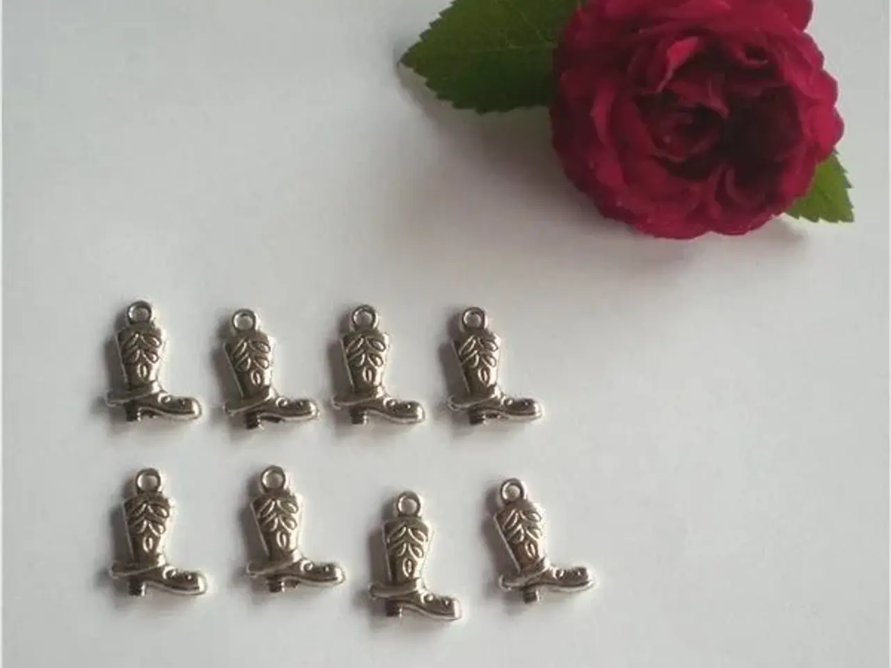 Billede 4 - tibet-sølv-perler 17 stk. 