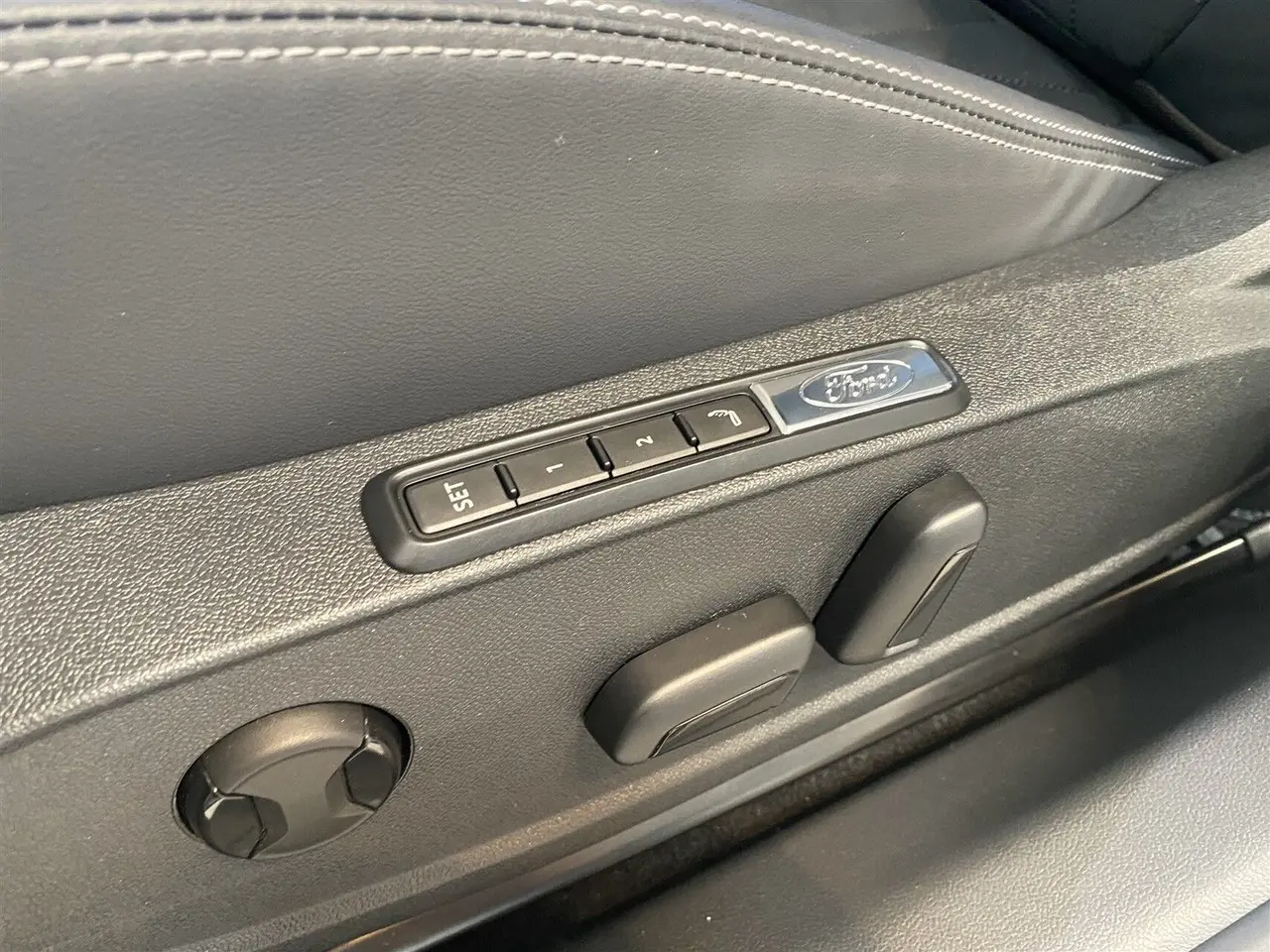 Billede 11 - Ford Capri 77 Premium Extended Range