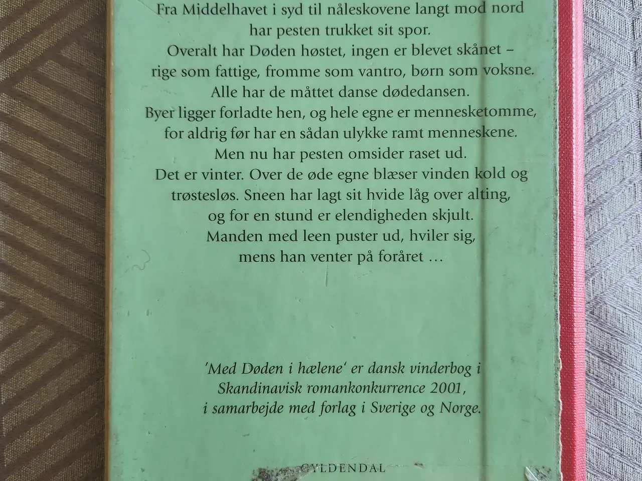 Billede 2 - Med døden i hælene