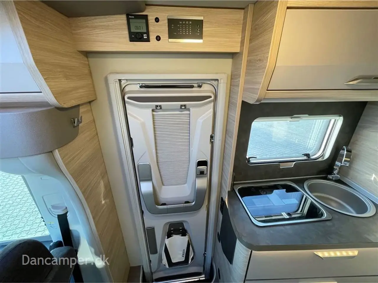 Billede 18 - 2024 - Knaus Van Ti Plus 650 MEG "VW" Platinum Selection   Kommissionsbil! Autocamperen for den der ikke kan nøjes. Automatgear, adaptiv fartpilot, luftundervogn m.m.m.