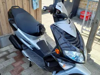 Peugeot Speedfight 2 30km