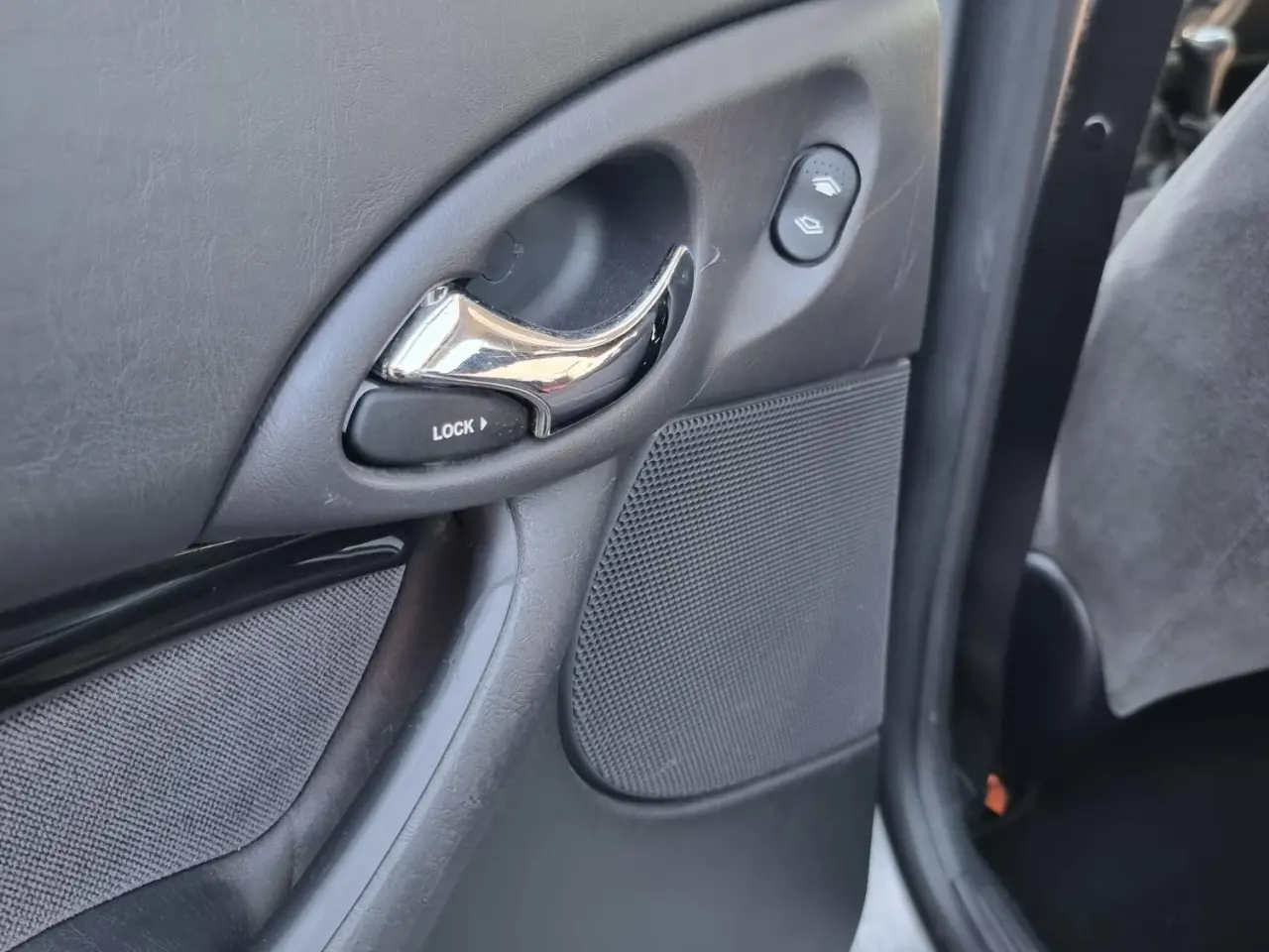 Billede 16 - Velkørende og velholdt Ford Focus 1.6 årgang