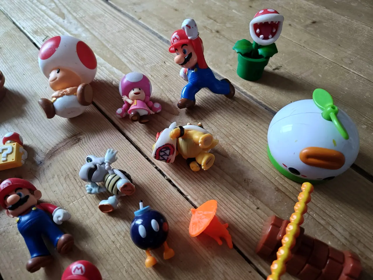 Billede 3 - Super Mario legetøj og figurer