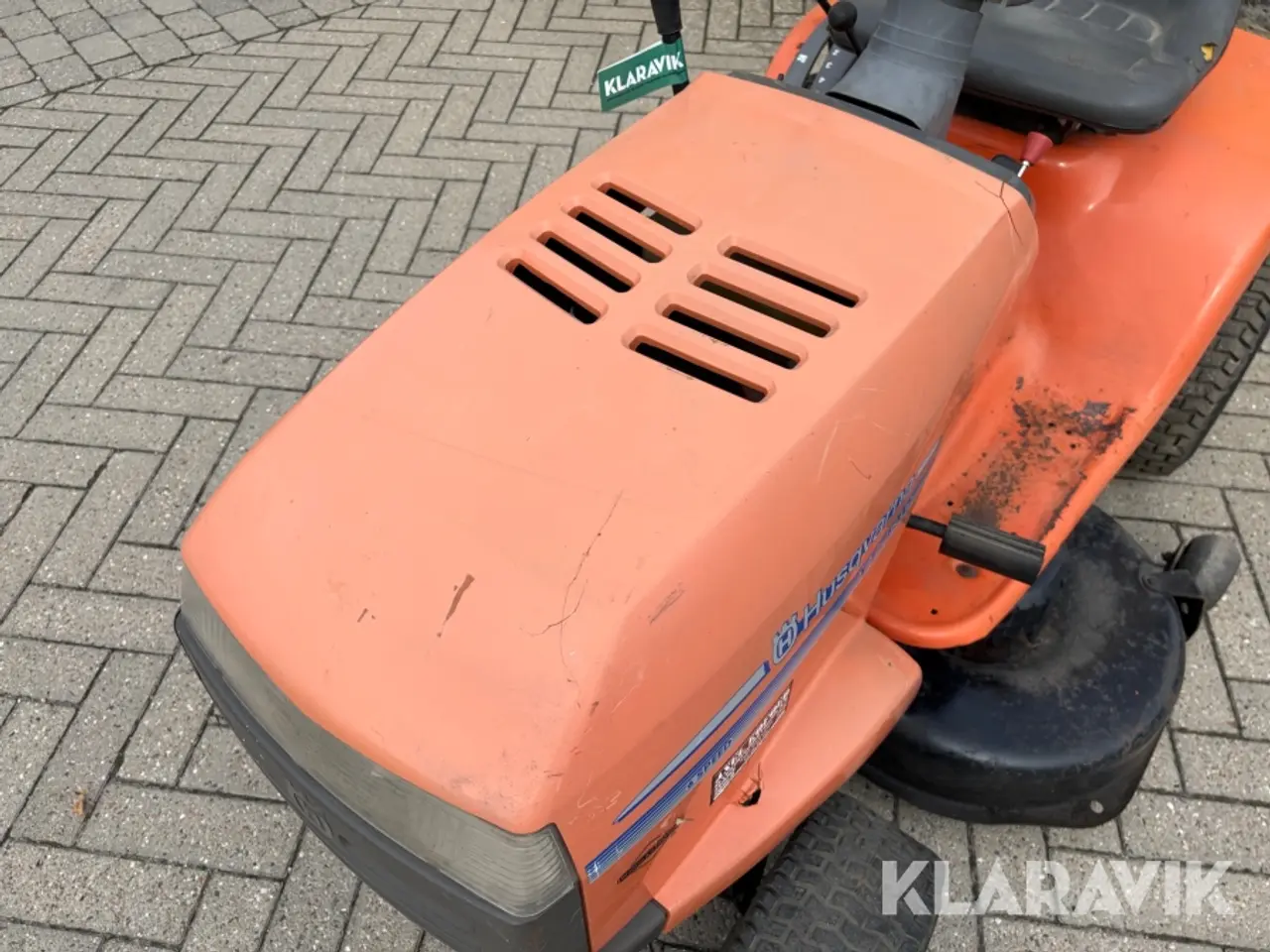 Billede 12 - Græsslåmaskine Husqvarna YT 130