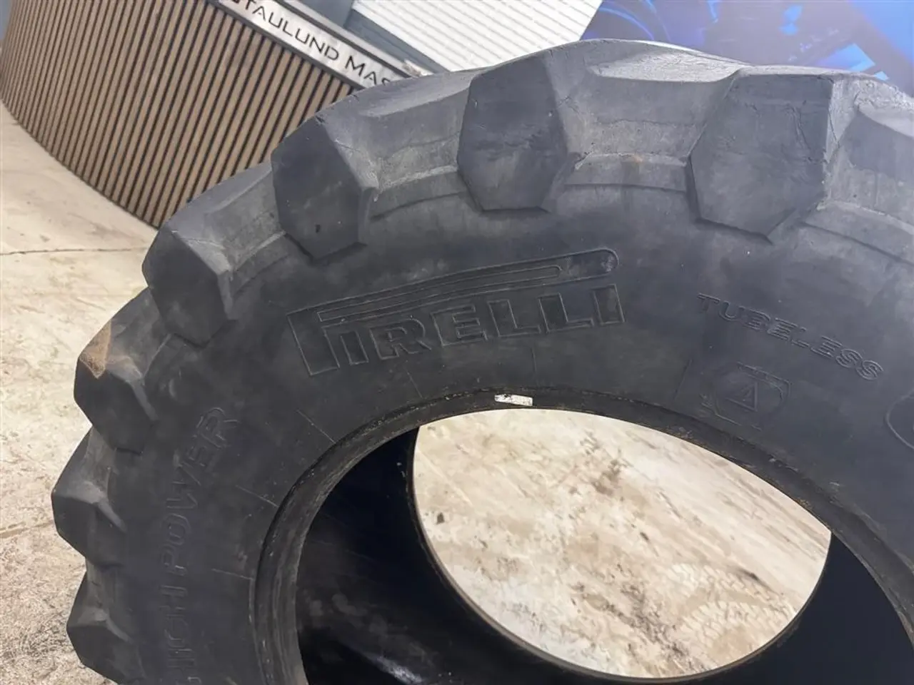 Billede 1 - Pirelli 600/70R30