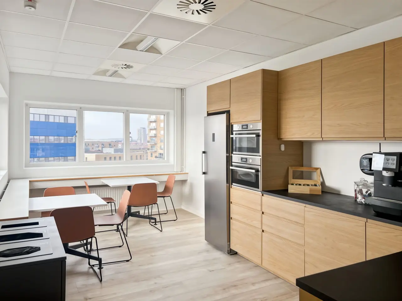 Billede 4 - Coworking-plads i Regus Holmboes Alle 1