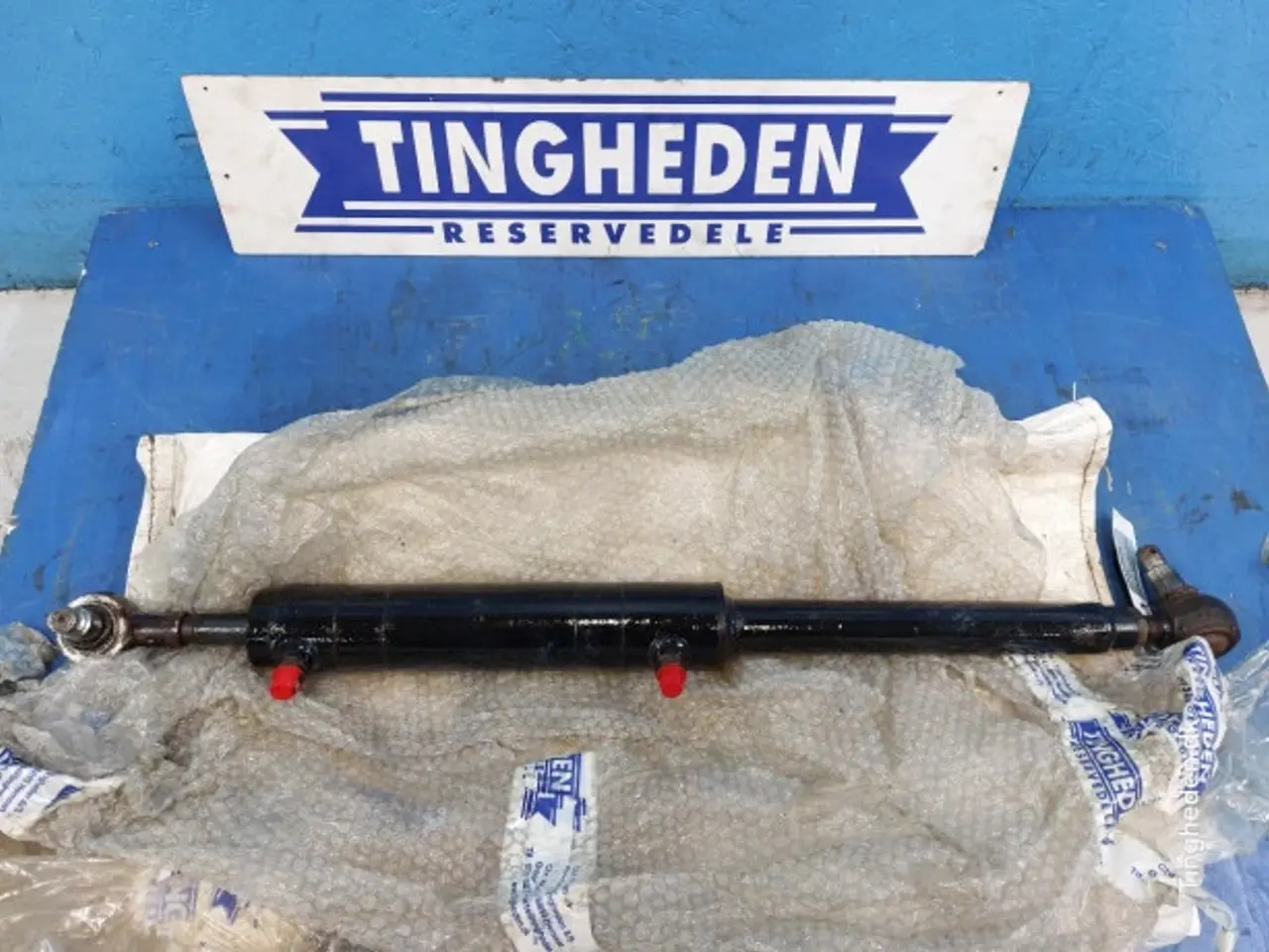 Billede 1 - Massey Ferguson 40 Styre Cylinder D45100025  
