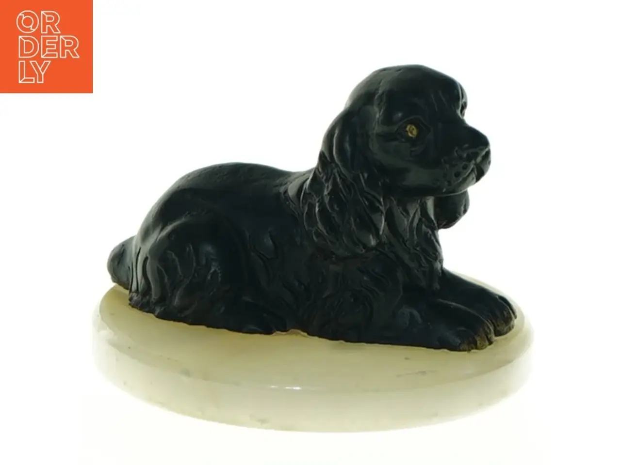 Billede 1 - Sort Cocker Spaniel hund figur på hvid marmor (str. Diameter 8 cm h, 6 cm)