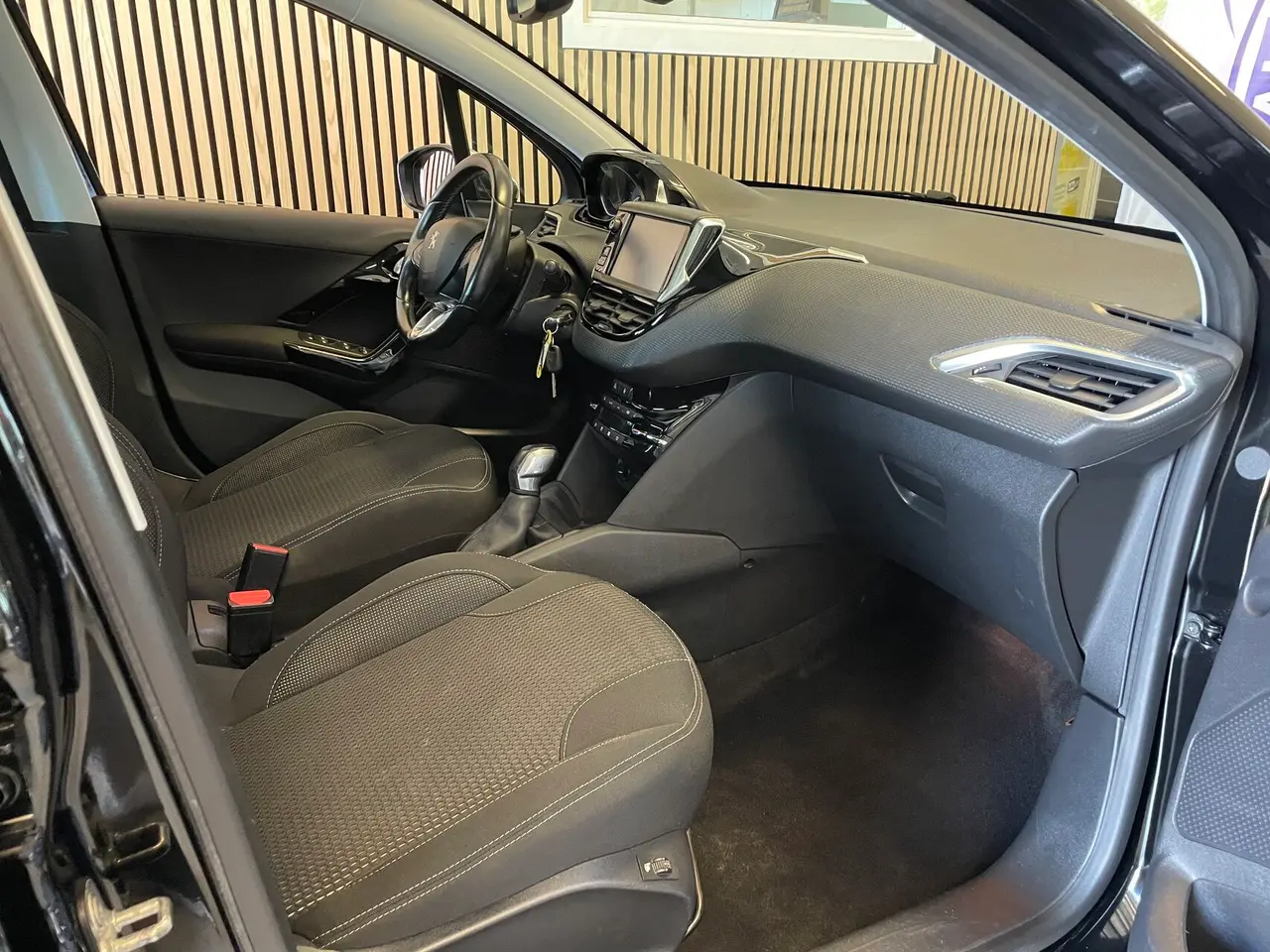 Billede 8 - Peugeot 208 1,6 BlueHDi Allure 100HK 5d