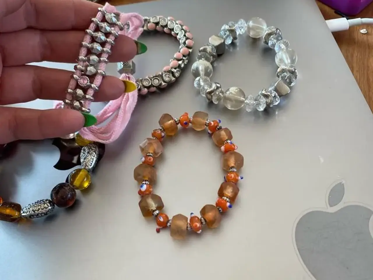Billede 8 - Flotte armbånd