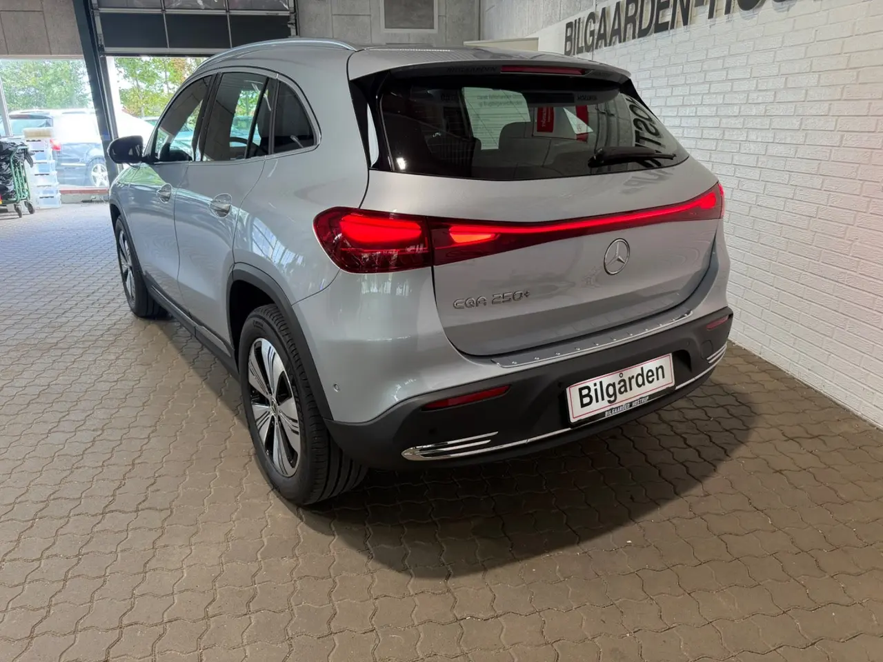 Billede 3 - Mercedes EQA250+ Progressive