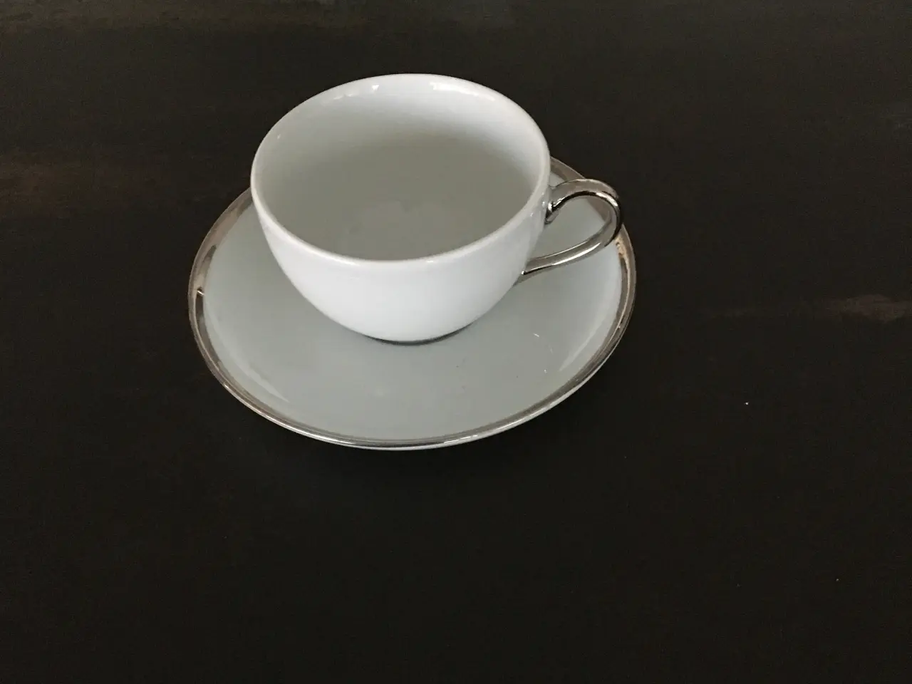 Billede 1 - Kaffekopper i pillivut med sølvkant i 12 stk